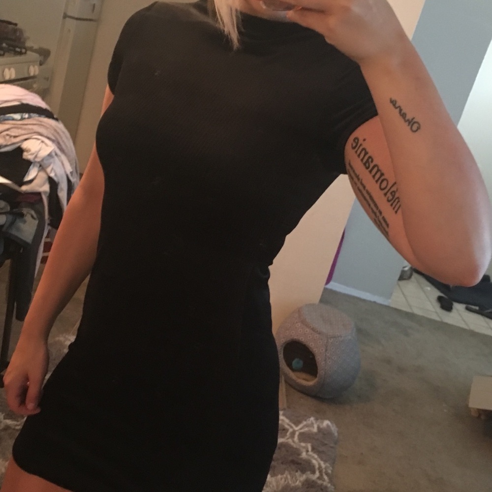 Black Velvet Mini Dress😍